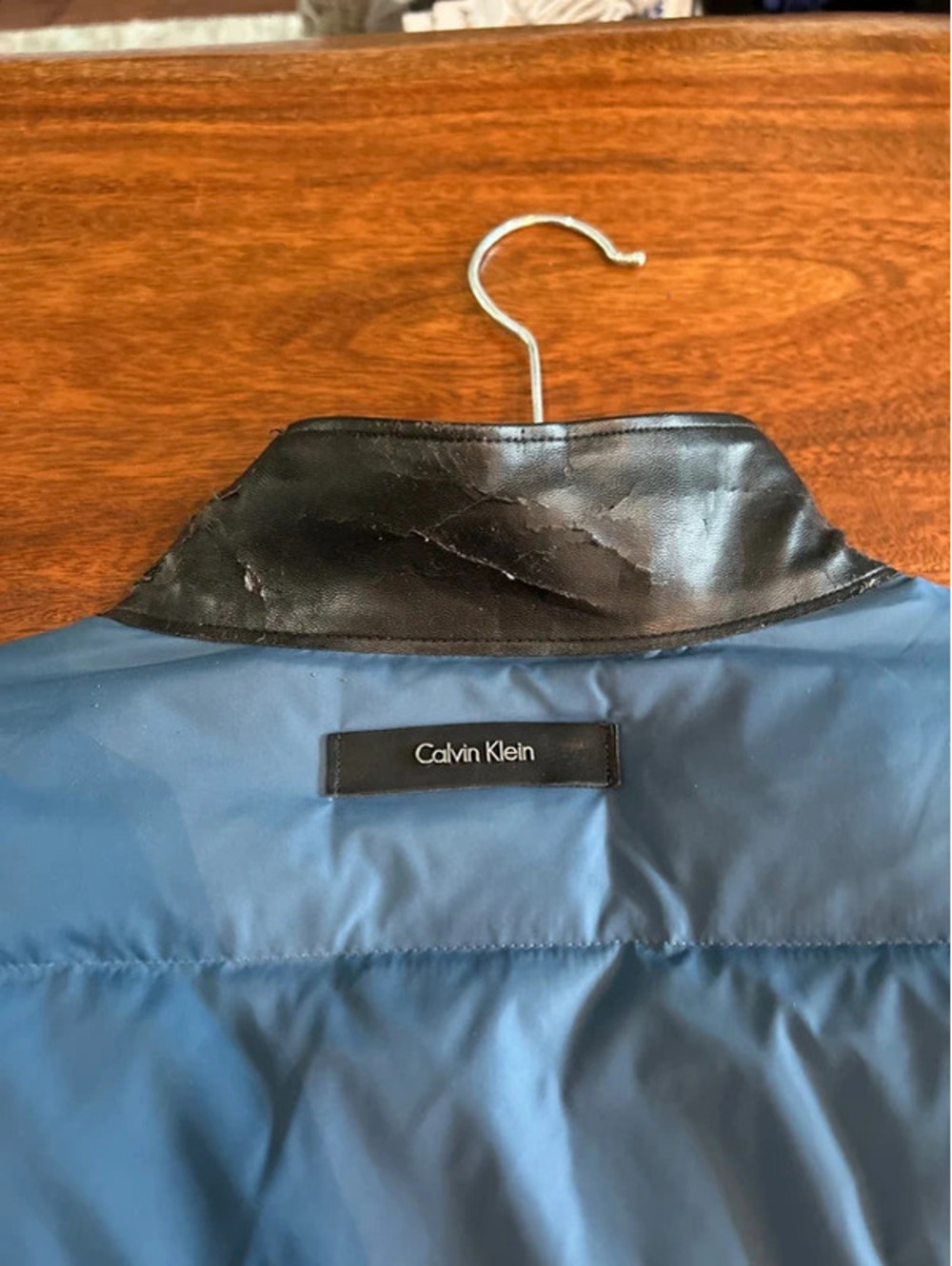 Calvin Klein puffer jacket - Picture 4 of 6